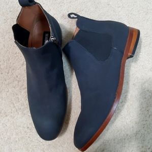 🔥Steve Madden chelsea boots🔥